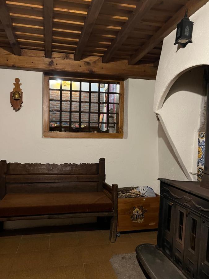 Casa Tía Modesta es una cálida y acogedora casa rural Cabezas Bajas Esterno foto